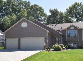 13632 Bryant Pl, Burnsville, MN 55337