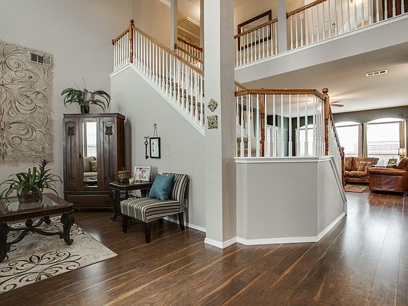 5th image of 13199 Bavarian Dr