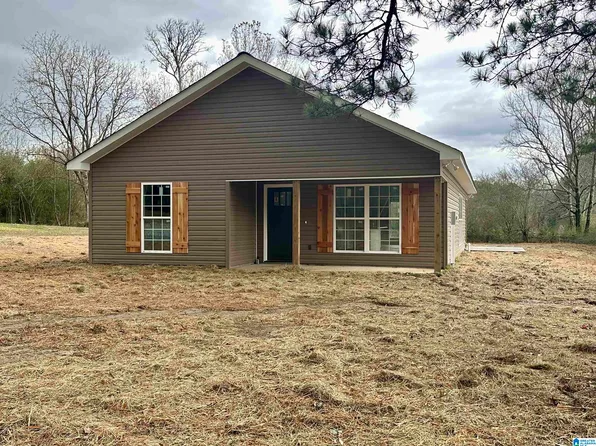 694 County Road 1447, Vinemont, AL 35179