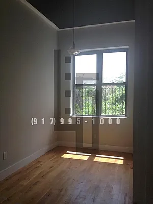 Rented by Loom Group | media 19