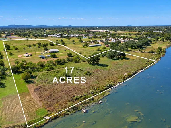 1701 Ranch Road 152, Llano, TX 78643
