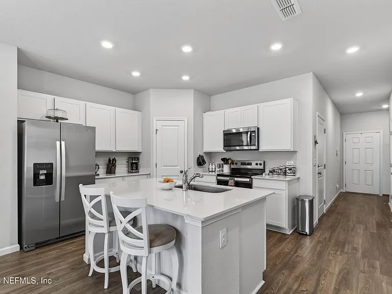 14532 Macadamia Ln — Photo 10