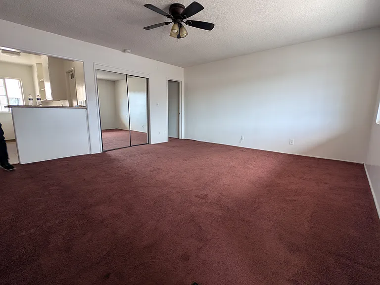 5214 El Verano Ave #6 — Photo 3