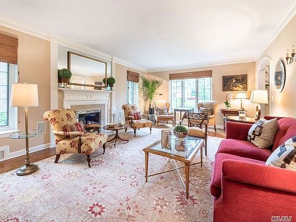 4th image of 28 Burnham Pl