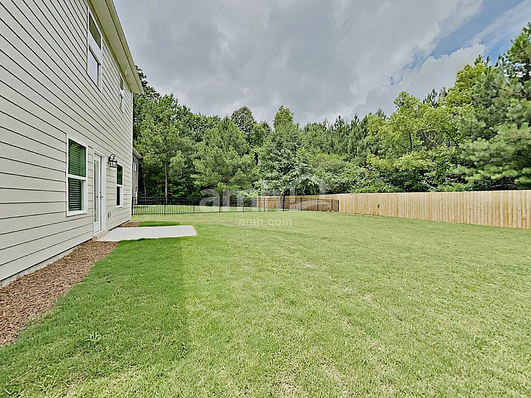 516 Woodall Rd — Photo 18