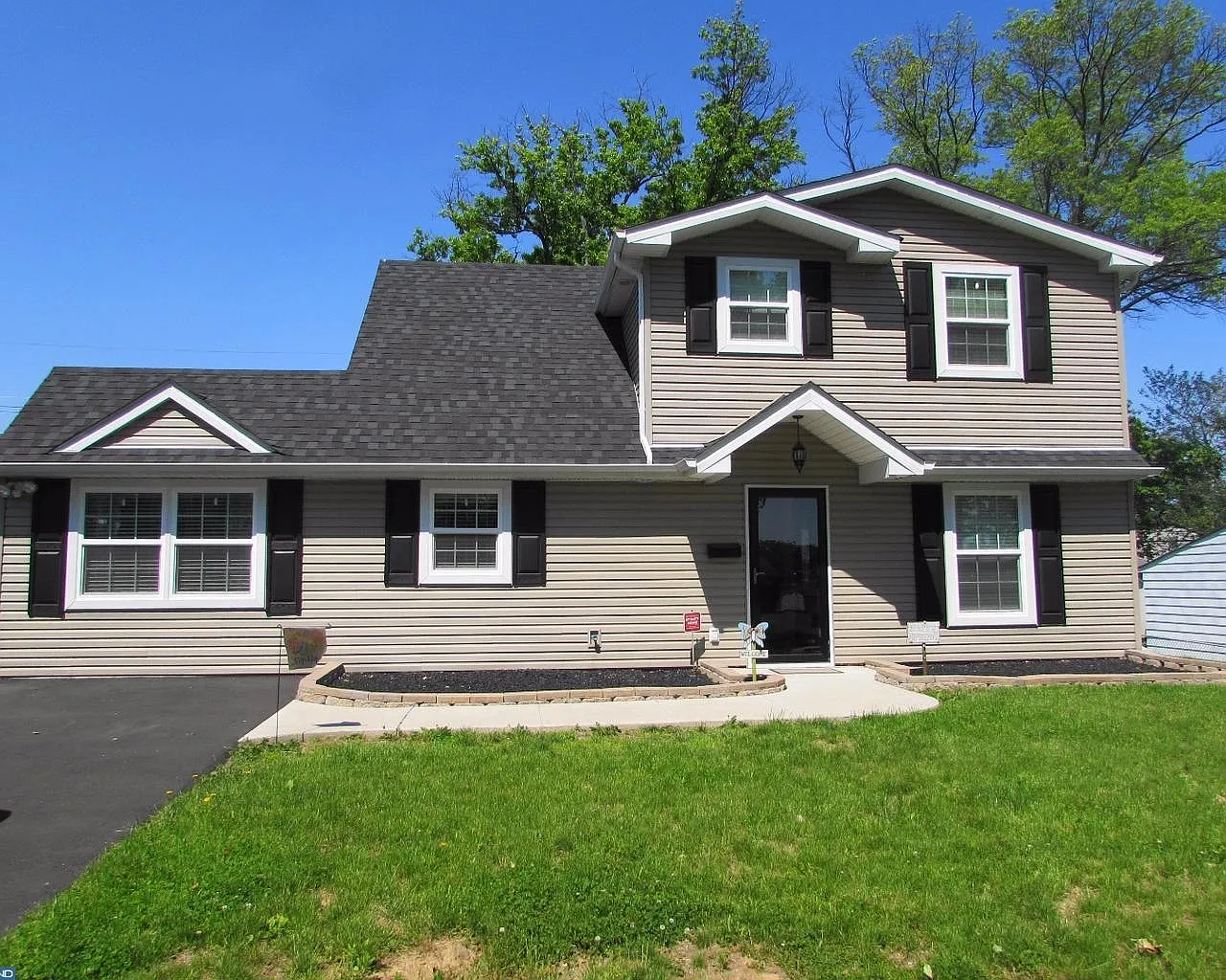 48 Huckleberry Ln photo 1