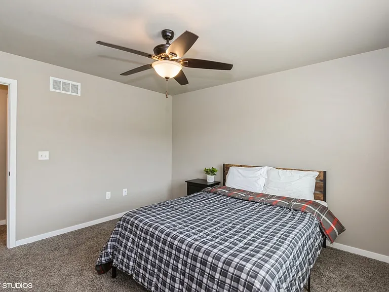 Rollins Pass Condominiums — Photo 18