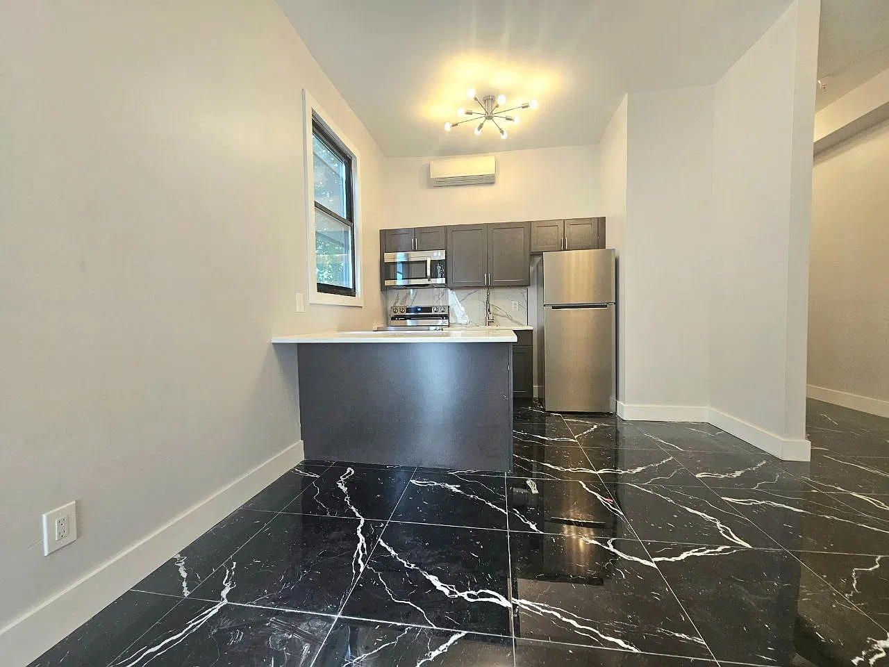 1 bed, 600 sqft, $1,695 — Photo 2