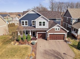 3063 Francesca Dr, Chaska, MN 55318