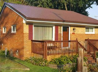 7068 Emerson Rd, Lexington, MI 48450