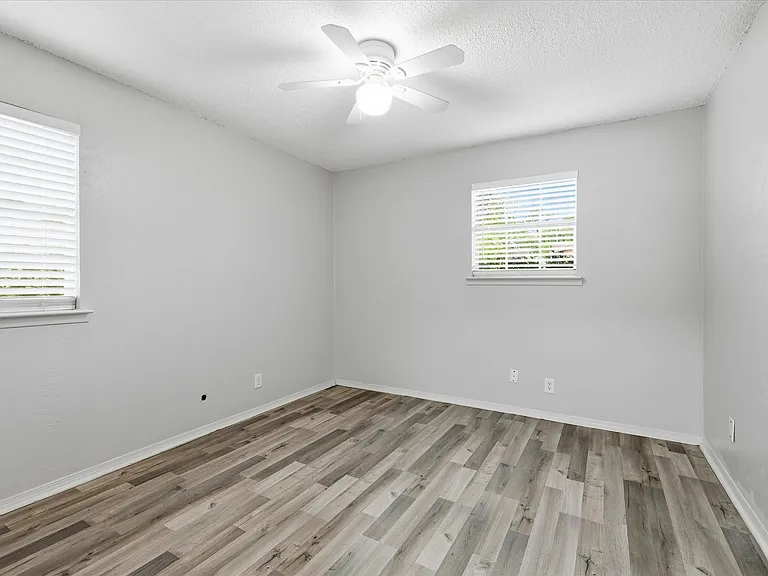 6540 Bernadine St — Photo 11