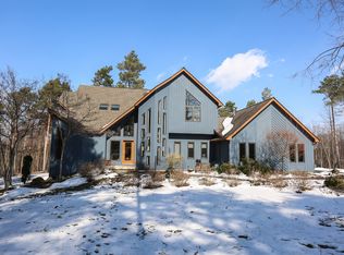 90 Sycamore Rdg, Honeoye Falls, NY 14472