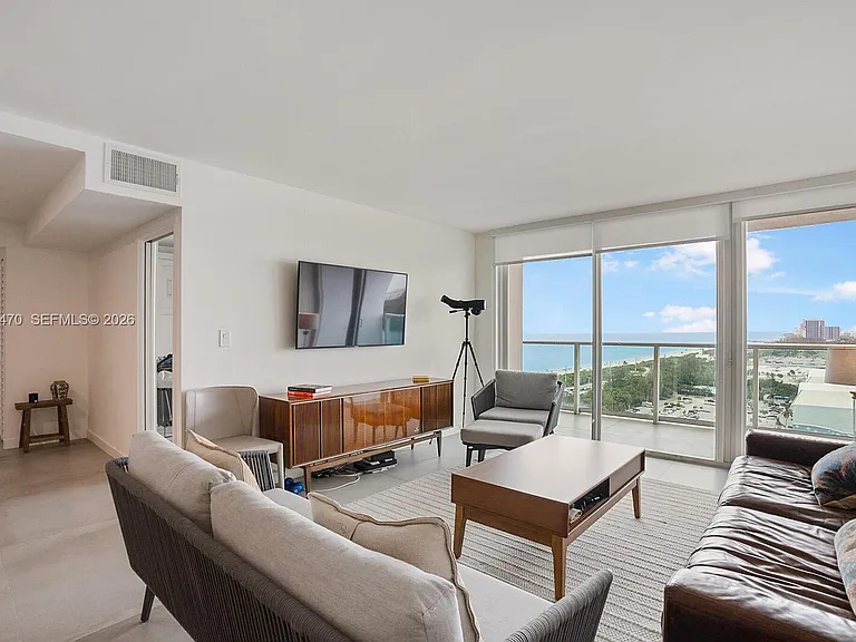 100 Bayview Dr #2125 — Photo 8