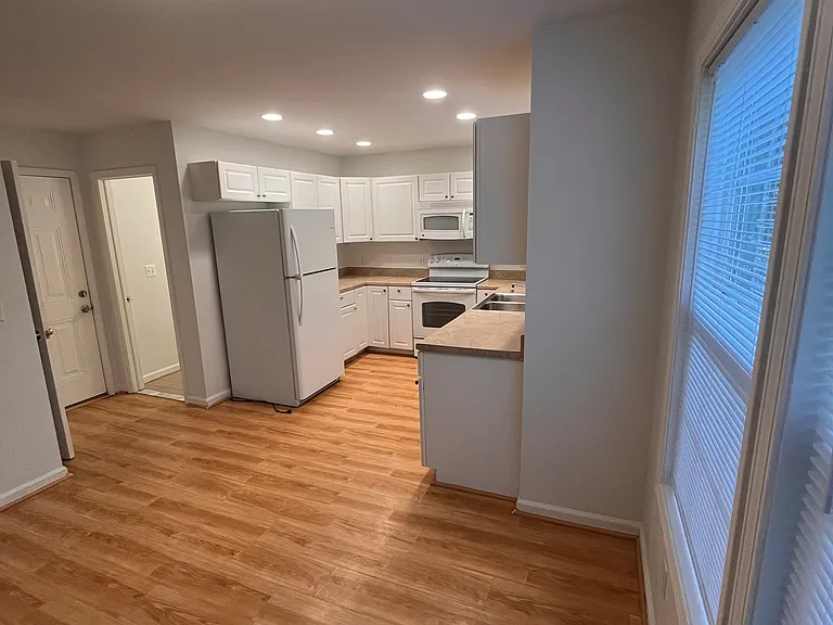 1520 Playstead St — Photo 9