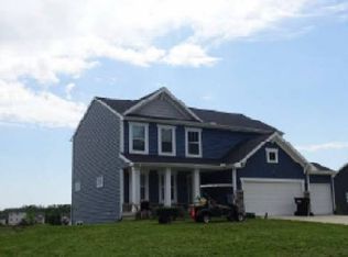 1698 Water Lily Ln, Wayland, MI 49348