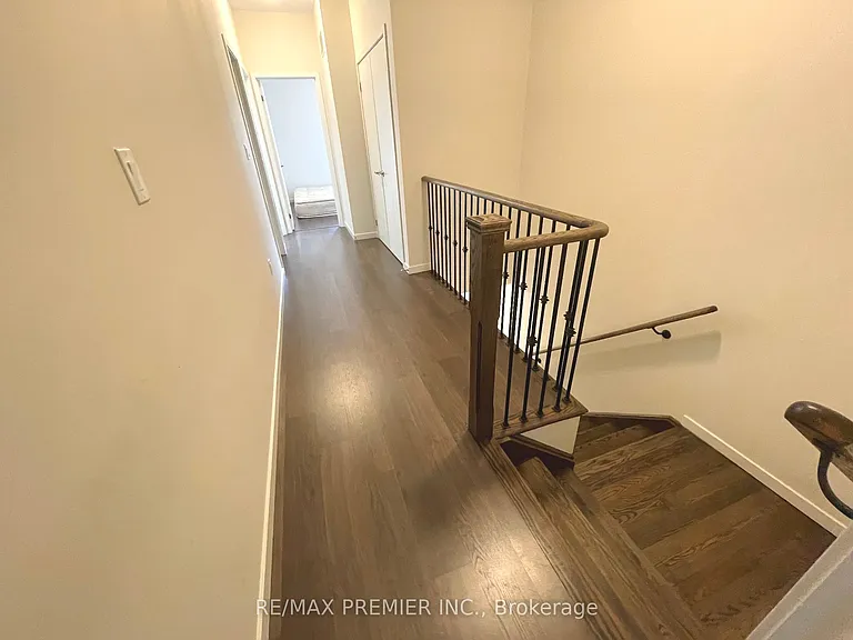 3922 Major Mackenzie Dr W — Photo 15