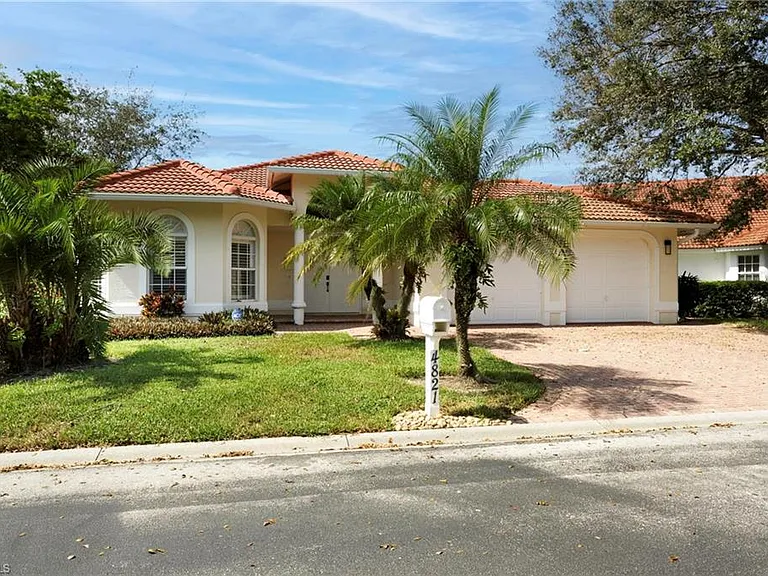 4821 Europa Dr — Photo 24