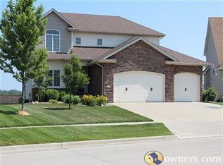 185 NE Gracewood Dr, Waukee, IA 50263