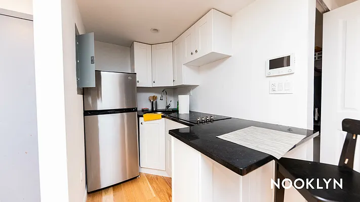 Rented by Nooklyn NYC LLC | media 3