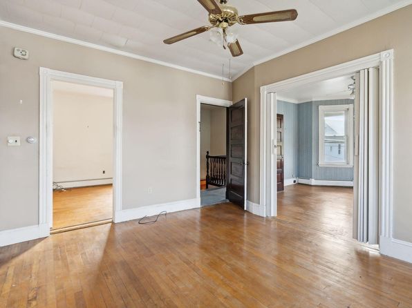 portland-maine-442456642 picture