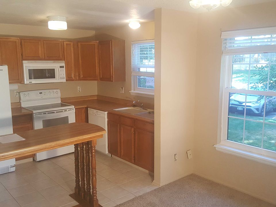 2nd image of 10920 W Florida Ave APT 414