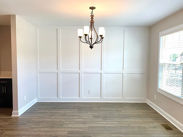 733 Banister Dr — Photo 4