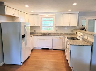 31 James St, Holbrook, MA 02343