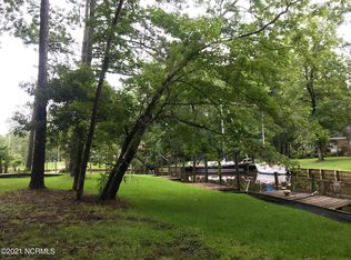 50 Gilgo Rd, Oriental, NC 28571