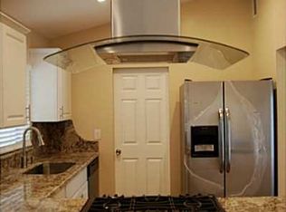 3043 Hayes St, Hollywood, FL 33021