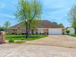 3984 Moake School Rd, Marion, IL 62959