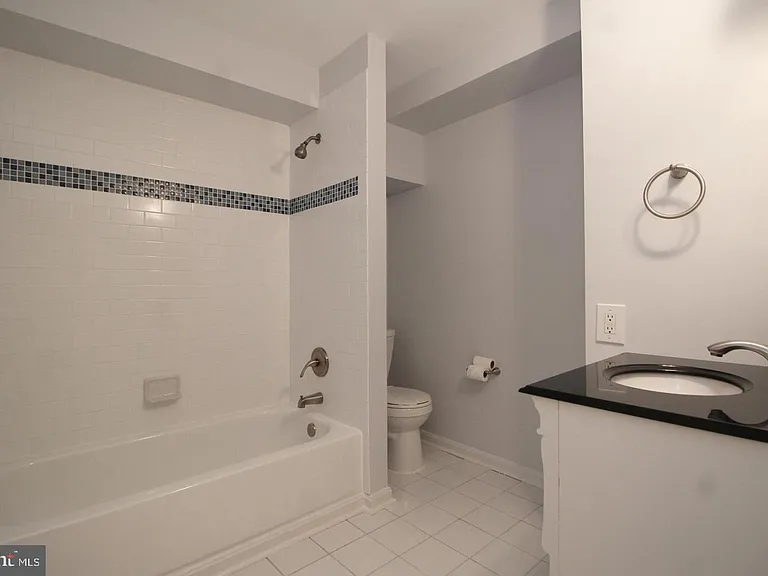 6065 Innisvale Dr — Photo 21