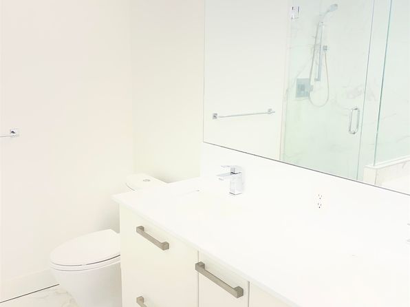 2 bedroom rental in Vancouver — photo 21