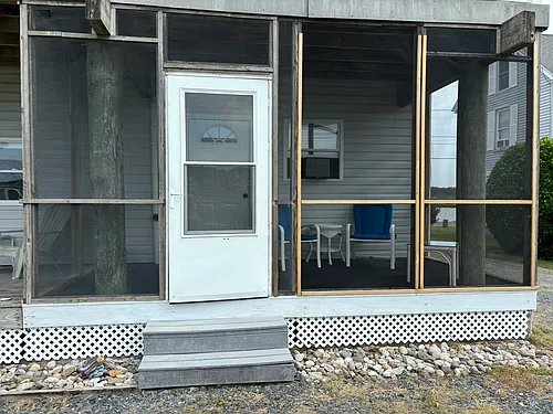 2048 Harbor Dr #1 Photo 1