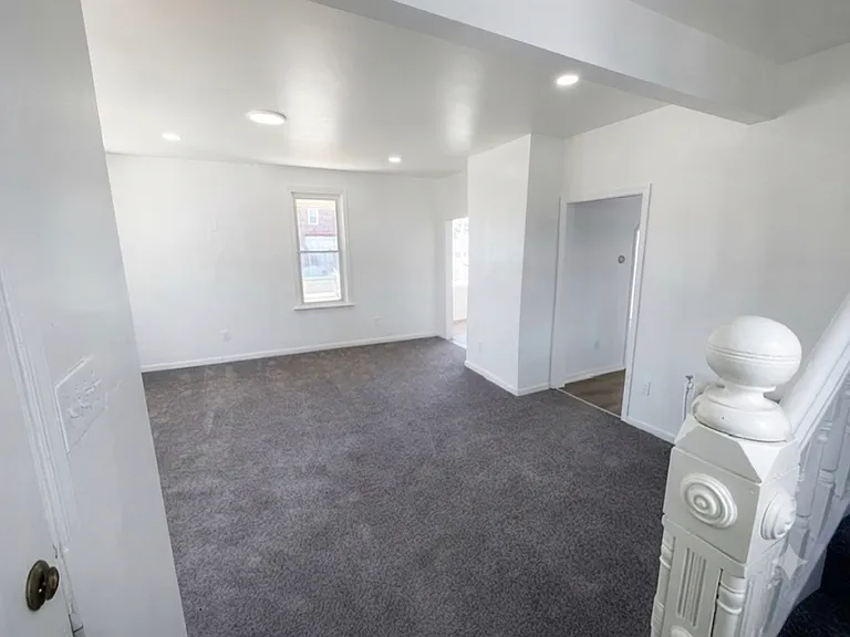 702 Market St — Photo 7