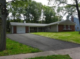 215 Lenox Pl, Somerset, NJ