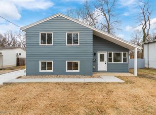 1431 Barcelona Dr, Akron, OH 44313