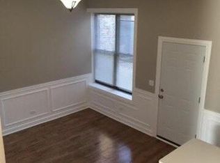 2313 W Iowa St APT 1R, Chicago, IL 60622