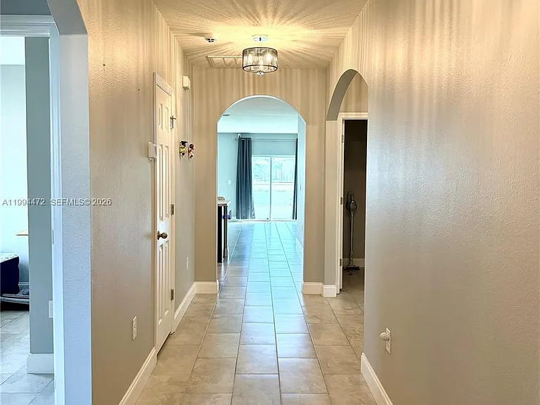 8649 Cobblestone Dr — Photo 4