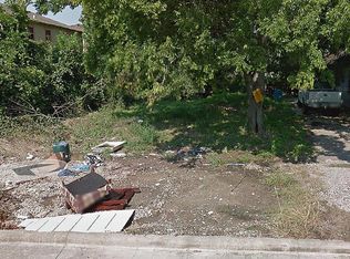 1817 Carr St, Houston, TX 77026