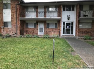 209 W Silver Sands Dr APT 3, San Antonio, TX 78216