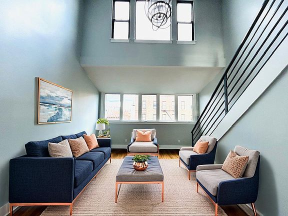 4th image of 4 W 126th St #Penthouse 7
