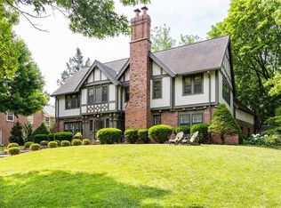 649 W Meyer Blvd, Kansas City, MO 64113