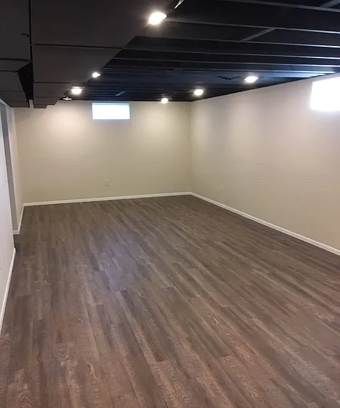 306 S Huron Ave — Photo 5