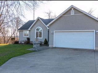 10507 Roller Coaster Rd, Lisbon, OH 44432