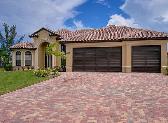 3rd image of 2537 SW 38th St