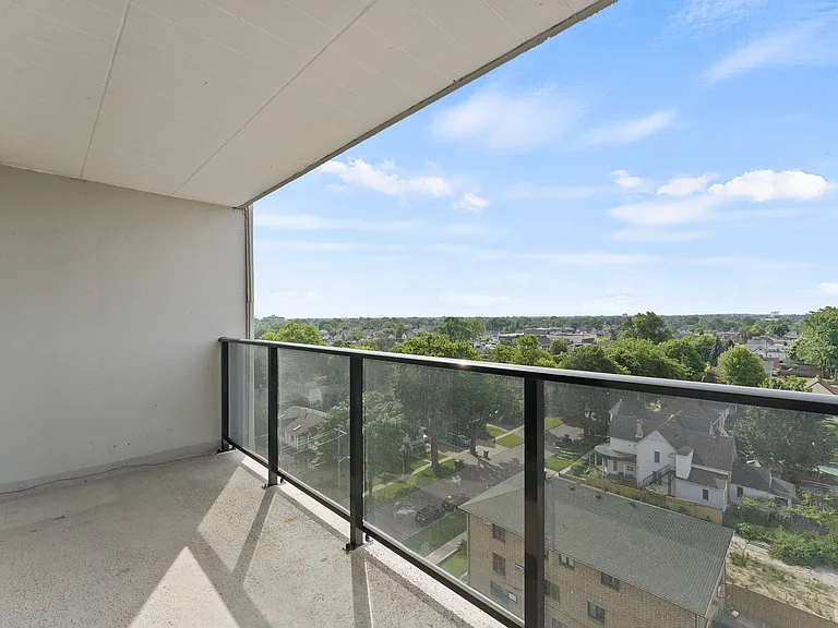 101 Langlois Ave — Photo 23