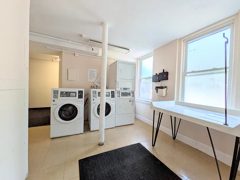 1411 Commonwealth Ave #302 — Photo 12