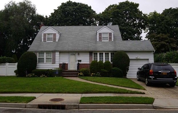 1st image of 1717 Bard Ln