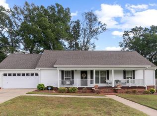 113 Vixen Ct, Dothan, AL 36305