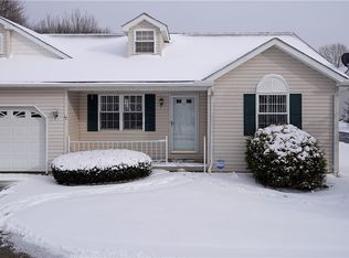 10571 White St UNIT 17, Garrettsville, OH